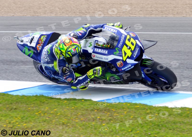 Piloto Valentino Rossi (46) (Movistar Yamaha) en carrera Gran Premio de España Jerez 2016 de Motociclismo