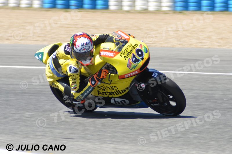 Piloto Alex Rins (40) (Paginas amarillas HP 40) en carrera Gran Premio de España Jerez 2016 de Motociclismo