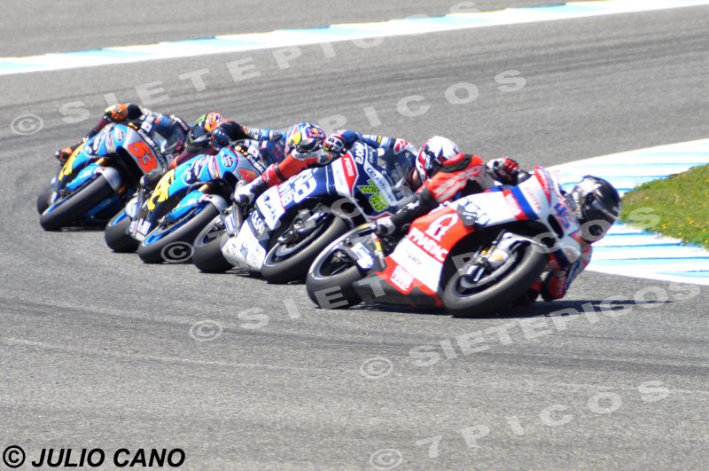 Pilotos Scott Redding (45) (Octo Pramac Yakhnich), Loris Baz (76) (Avintia Racing), Jack Miller (43) (Estrella Galicia 0,0 Marc VDS) y Tito Rabat (53) (Estrella Galicia 0,0 Marc VDS) en carrera Gran Premio de España Jerez 2016 de Motociclismo