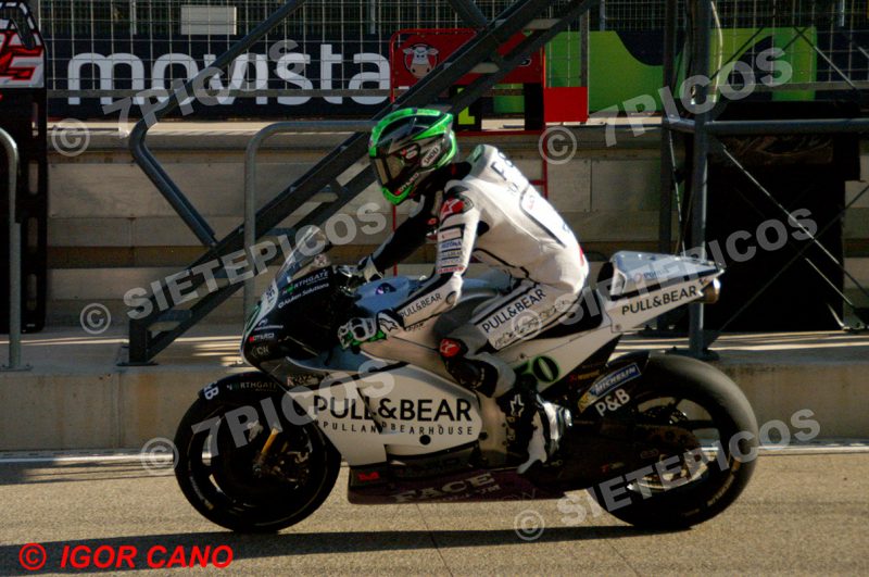 Piloto Eugene Laverty (50) (Pull&Bear Aspar Team) en el pit lane Gran Premio Movistar de Aragon 2016 de Motociclismo Motorland Alcañiz
