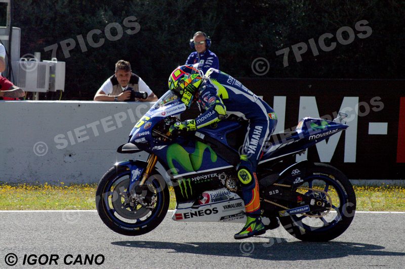 Piloto Valentino Rossi (46) (Movistar Yamaha) probando salida Gran Premio de España Jerez 2016 de Motociclismo