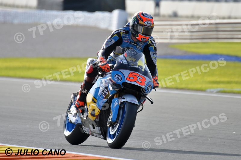 Piloto Tito Rabat (53) (Estrella Galicia 0,0 Marc Vds) entrando en curva Mick Doohan Gran Premio Motul de la Comunitat Valenciana 2016 Cheste MotoGP TM Circuito Ricardo Tormo