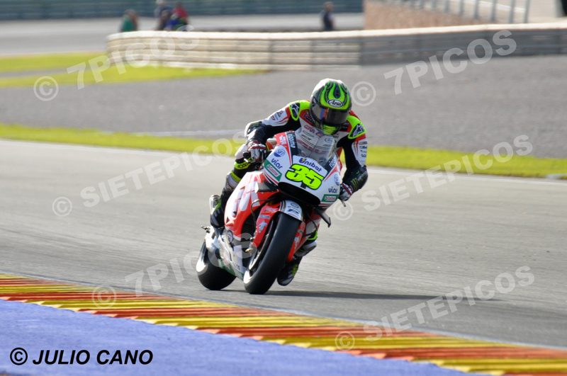 Piloto Cal Crutchlow (35) (LCR Honda) entrando en curva Mick Doohan entrando en curva Mick Doohan Gran Premio Motul de la Comunitat Valenciana 2016 Cheste MotoGP TM Circuito Ricardo Tormo