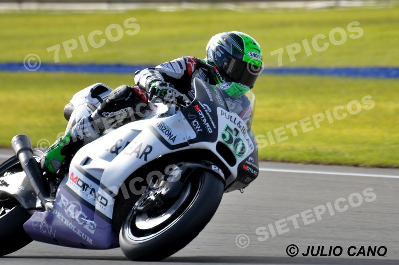 Piloto Eugene Laverty (50) (Pull&Bear Aspar Team) entrando en curva Mick Doohan Gran Premio Motul de la Comunitat Valenciana 2016 Cheste MotoGP TM Circuito Ricardo Tormo