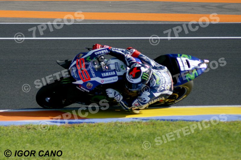 Piloto Jorge Lorenzo (99) (MOVISTAR YAMAHA Motogp) en curva Jorge Martinez Aspar Gran Premio Motul de la Comunitat Valenciana 2016 Cheste MotoGP TM Circuito Ricardo Tormo