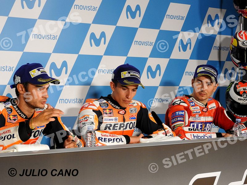 Pilotos Dani Pedrosa (26) (Repsol Honda Team), Marc Marquez (93) (Repsol Honda Team) y Jorge Lorenzo (99) (Ducati Team) en rueda de prensa Gran Premio de Aragon 2017 Alcañiz, Teruel, MotoGPTM
