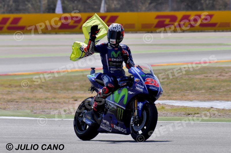 Piloto Maverick Viñales (25) (Movistar Yamaha MotoGP) en la recta de meta Gran Premio de Aragon 2017 Alcañiz, Teruel, MotoGPTM