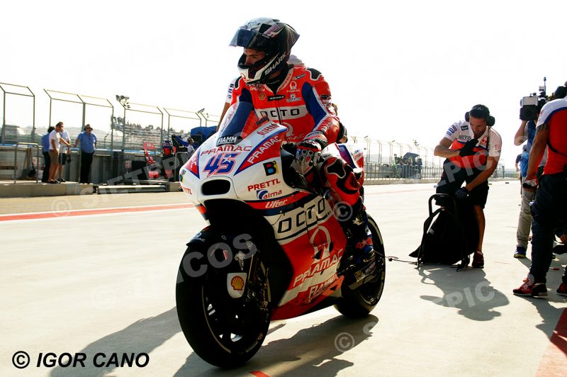Piloto Scott Redding (45) (OCTO Pramac Racing) en el pit lane Gran Premio de Aragon 2017 Alcañiz, Teruel, MotoGPTM