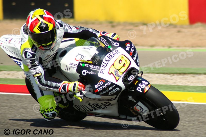 Piloto Alvaro Bautista (19) (Pull & Bear Aspar Team) en la curva 14 Gran Premio de Aragon 2017 Alcañiz, Teruel, MotoGPTM