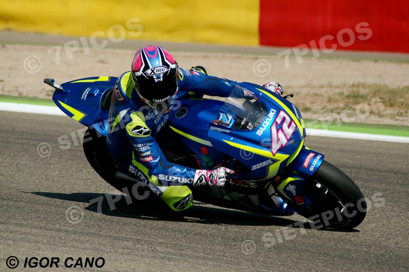 Piloto Alex Rins (42) (Team Suzuki ECSTAR) en la curva 14 Gran Premio de Aragon 2017 Alcañiz, Teruel, MotoGPTM