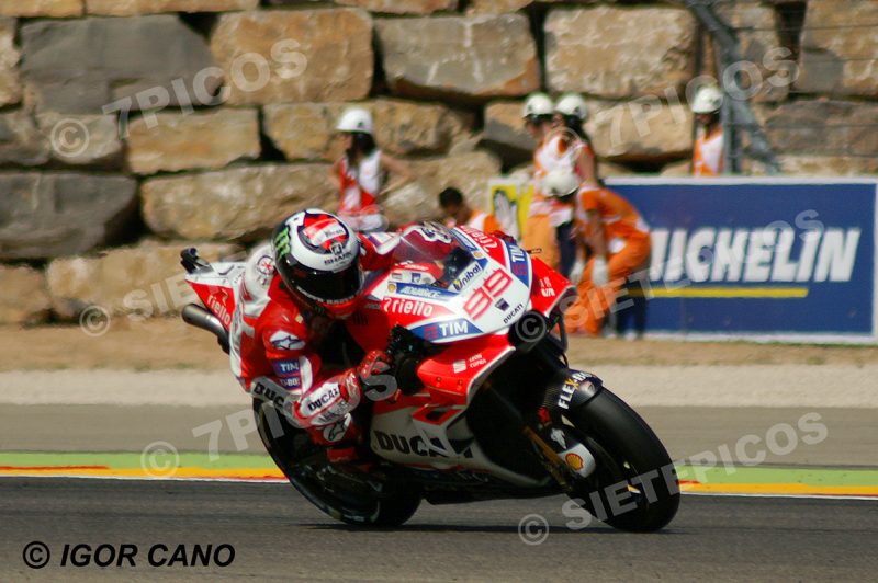Piloto Jorge Lorenzo (99) (Ducati Team) en el muro Gran Premio de Aragon 2017 Alcañiz, Teruel, MotoGPTM