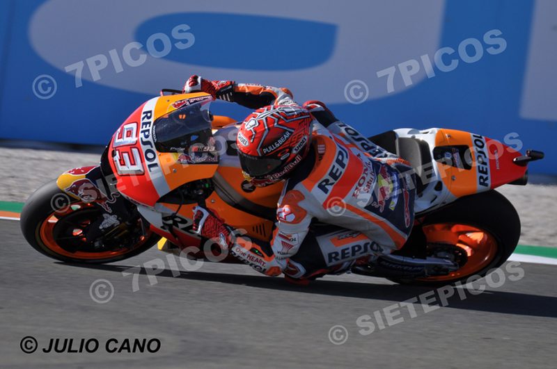 Piloto Marc Marquez (93) (Resol Honda Team) saliendo de curva Mick Doohan Gran Premio Motul de la Comunidad Valenciana 2017 Cheste, Valencia, MotoGPTM