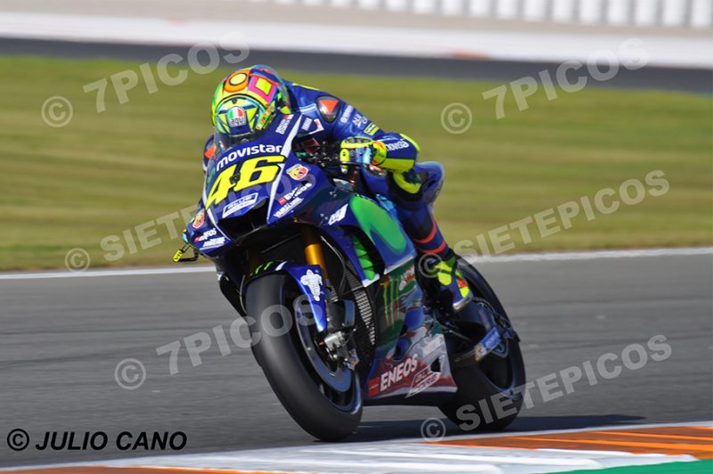 Piloto Valentino Rossi (46) (Movistar Yamaha MotoGP) en i3 Gran Premio Motul de la Comunidad Valenciana 2017 Cheste, Valencia, MotoGPTM