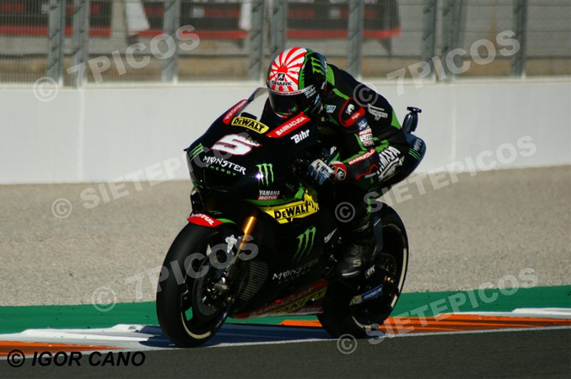 Piloto Johann Zarco (5) (Monster Yamaha Tech 3) saliendo de curva Angel Nieto Gran Premio Motul de la Comunidad Valenciana 2017 Cheste, Valencia, MotoGPTM