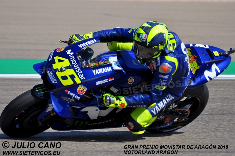 Piloto Valentino Rossi (46) (Movistar Yamaha MotoGP) en curva 5 motorland Gran Premio Movistar de Aragon 2018 Motorland Alcañiz, Teruel, MotoGPTM