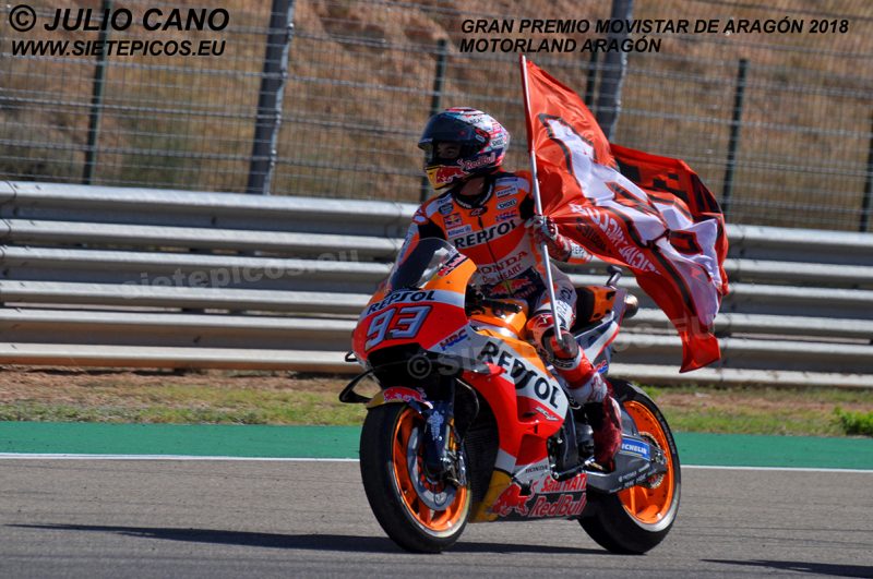 Piloto Marc Marquez (93) (Repsol Honda Team) celebrando la victoria en el sacacorchos Gran Premio Movistar de Aragon 2018 Motorland Alcañiz, Teruel, MotoGPTM