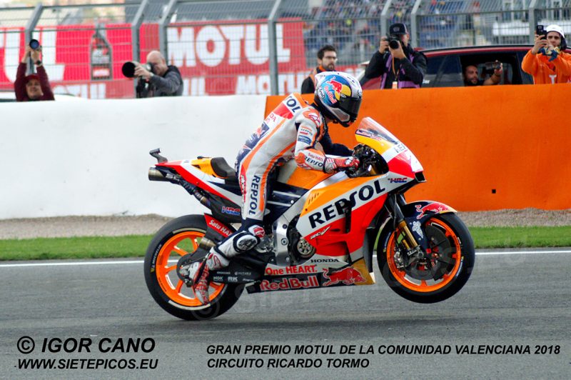 Piloto Dani Pedrosa (26) (Repsol Honda Team) practicando la salida Gran Premio Motul de la Comunidad Valenciana 2018 Cheste, Valencia, MotoGPTM