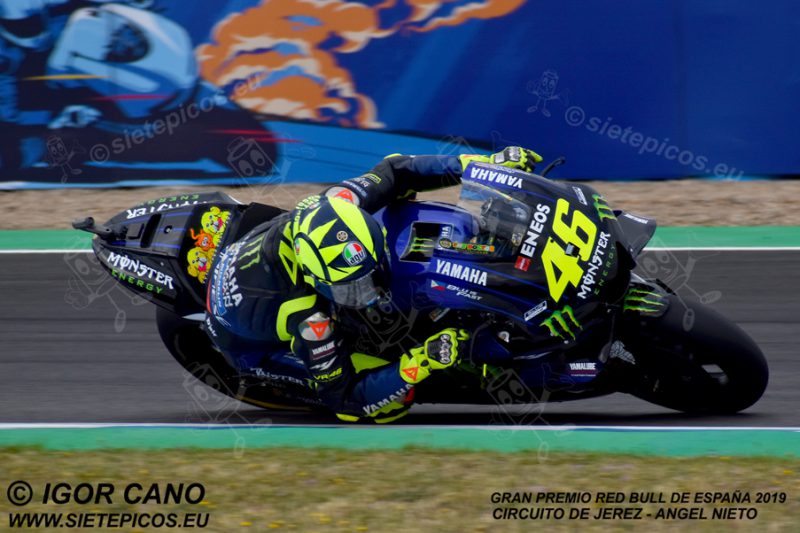 Piloto Valentino Rossi (46) (Monster Energy Yamaha MotoGP) en curva Peluqui. Gran Premio Red Bull de España 2019 Circuito de Jerez Angel Nieto. Jerez. España. MotoGPTM