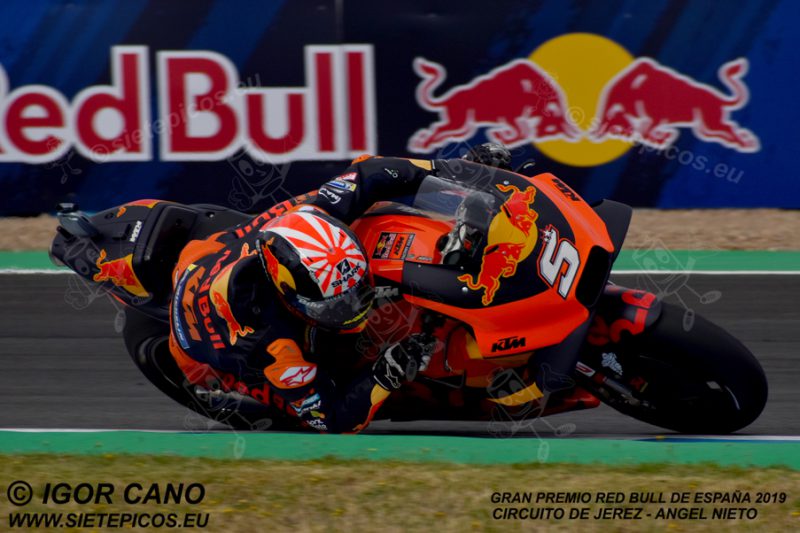 Piloto Johann Zarco (5) (Red Bull KTM Factory Racing) en la curva Peluqui Gran Premio Red Bull de España 2019 Circuito de Jerez Angel Nieto. Jerez. España. MotoGPTM