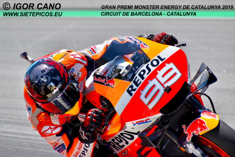 Piloto Jorge Lorenzo (99) (Repsol Honda Team) en el Curvone Renault. Gran Premi Monster Energy de Catalunya 2019, Circuit de Barcelona-Catalunya. Montmelo. España. MotoGPTM