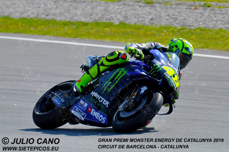 Piloto Valentino Rossi (46) (Monster Energy Yamaha MotoGP) en la curva seis. Gran Premi Monster Energy de Catalunya 2019, Circuit de Barcelona-Catalunya. Montmelo. España. MotoGPTM