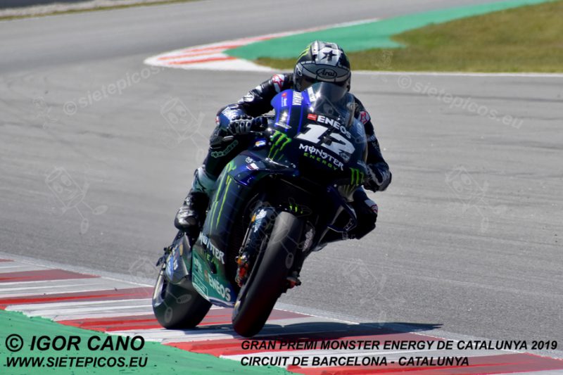 Piloto Maveric Viñales (12) (Monster Energy Yamaha MotoGP) saliendo de la curva Seat.Gran Premi Monster Energy de Catalunya 2019, Circuit de Barcelona-Catalunya. Montmelo. España. MotoGPTM