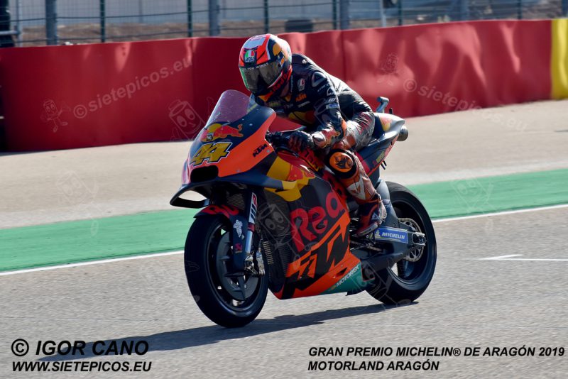 Piloto Pol Espargaro (44) (Red Bull KTM Factory Racing) en la recta de meta. Gran Premio Michelin® de Aragón 2019 Motorland Aragón, Alcañiz, Teruel, MotoGPTM.