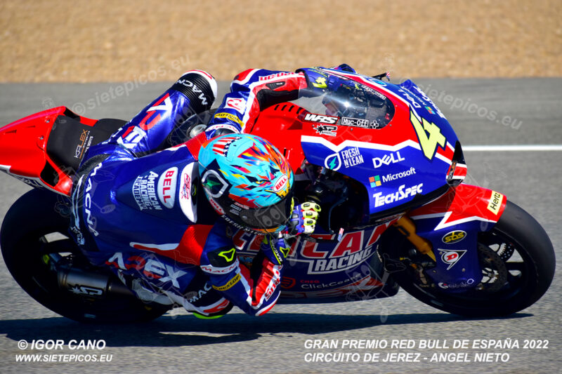 Piloto Sean Dylan Kelly (4) (American Racing) saliendo de curva 1. Gran Premio Red Bull de España 2022 Circuito Jerez-Angel Nieto. Jerez de la Frontera. Jerez de la Frontera. Andalucia. España. Moto2TM