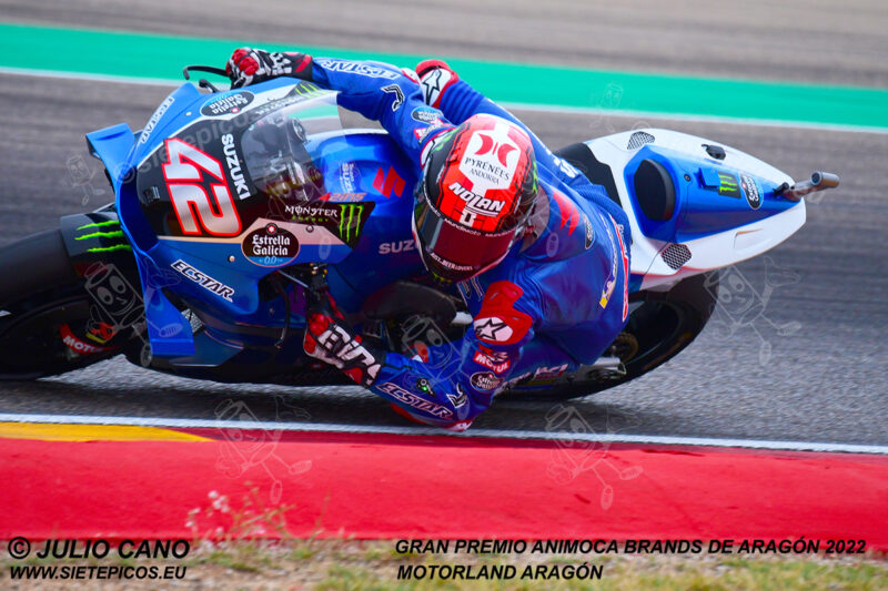 Piloto Alex Rins (42) (Team Suzuki ECSTAR) en curva 5.Gran Premio Animoca Brands de Aragón 2022, Motorland Aragón. Alcañiz. Teruel. España. MotoGPTM.Alcañiz 2022.