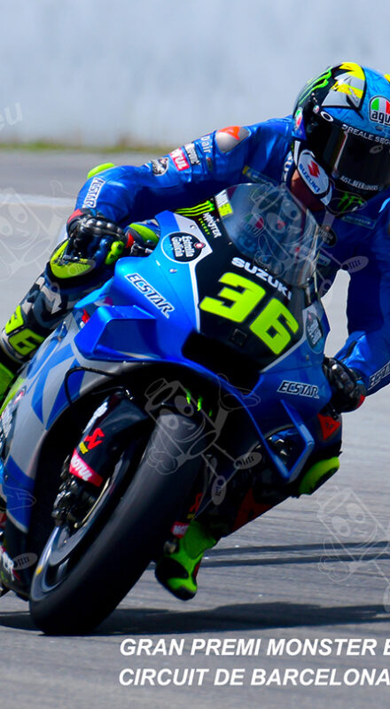 Piloto Joan Mir (36) (Team Suzuki ECSTAR) entrando en curva La Caixa. Gran Premi Monster Energy de Catalunya 2022, Circuit de Barcelona-Catalunya. Montmelo. España. MotoGPTM. Montmeló-2022