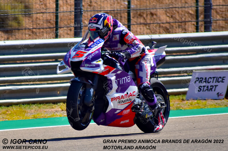 Piloto Jorge Martin (89) (Pramac Racing) practicando la salida antes del sacacorchos. Gran Premio Animoca Brands de Aragón 2022, Motorland Aragón. Alcañiz. Teruel. España. MotoGPTM.Alcañiz 2022.